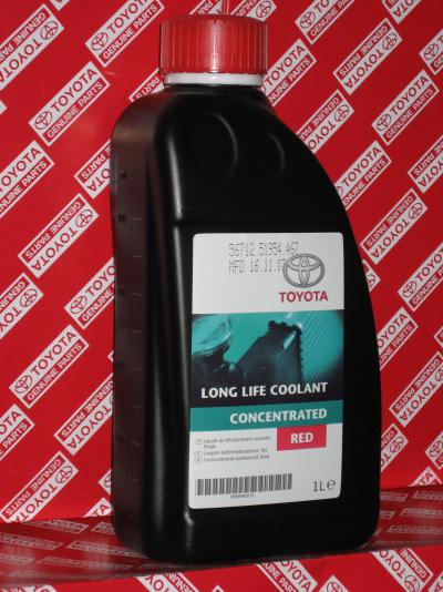 Toyota LONG LIFE COOLANT CONCENTRATED RED .